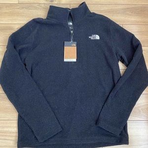 Men’s North face sweater
